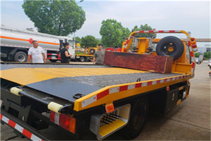 贡觉附近拖车电话号码服务